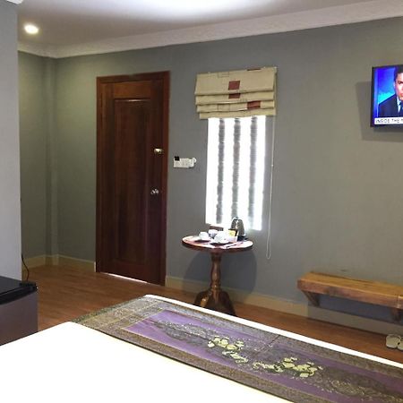 1953 Siem Reap Hostel מראה חיצוני תמונה